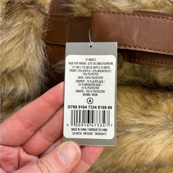 GlucksteinHome Faux Fur Throw - Picture 2 of 2